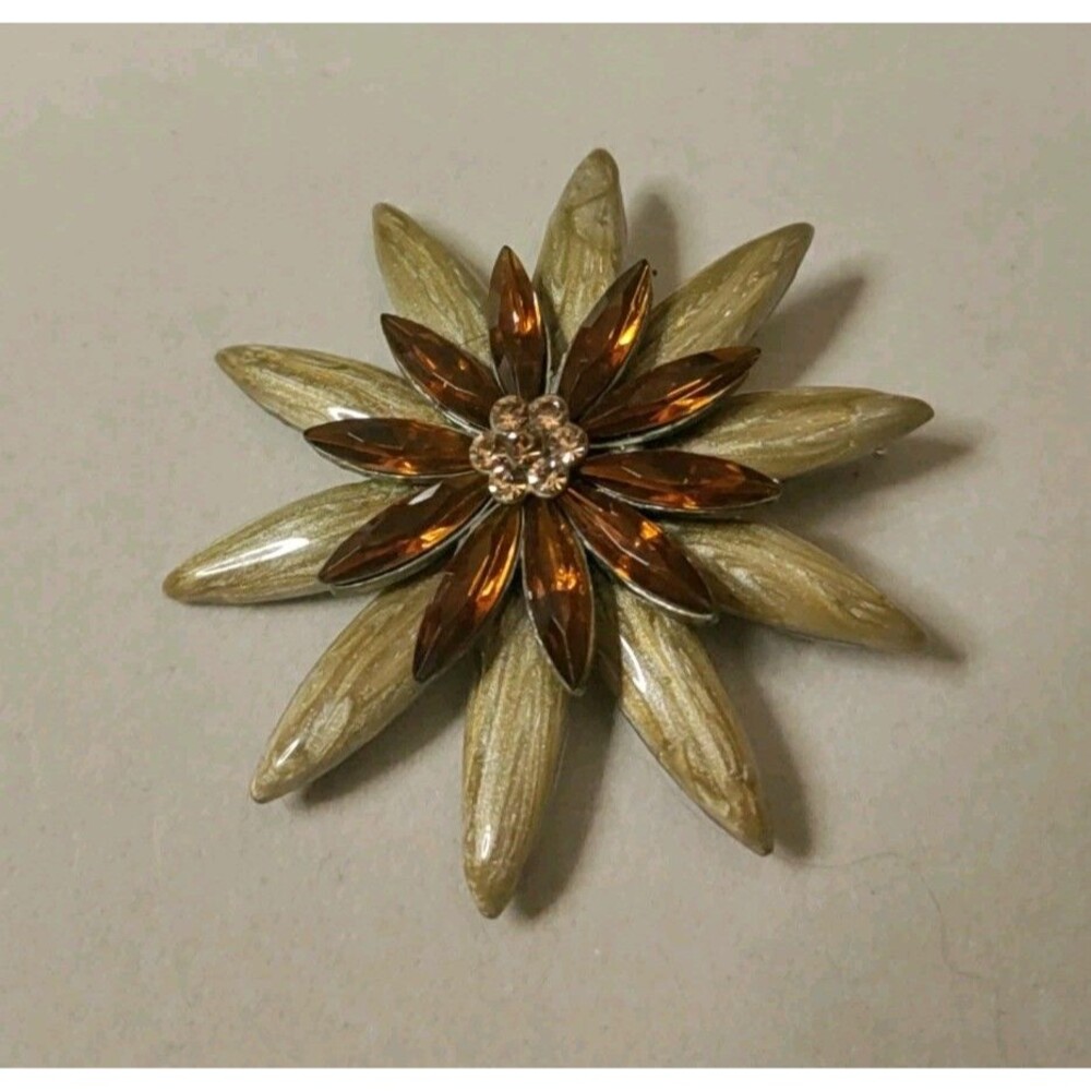 Cookie Lee Brooch Rhinestone/Enamel Flower